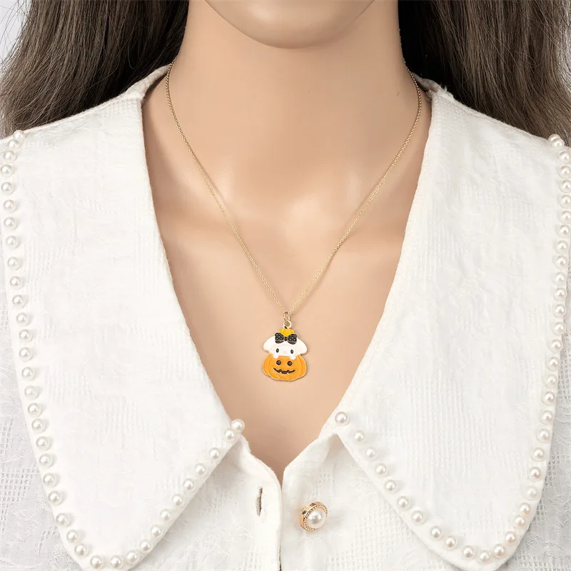 MINISO Halloween Trio Cartoon Necklace for Female Niche, Light Luxury, Kuromi Jade Guigou Alloy Collarbone Chain Accessories