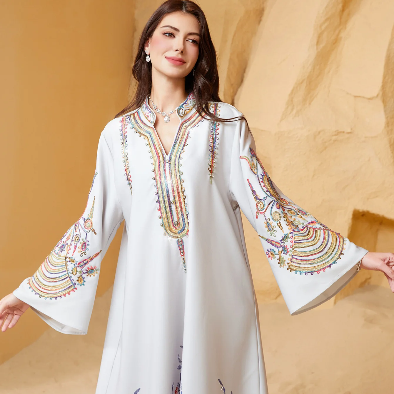 2025 이슬람 Eid 아라비안 Abayas 구슬 중동 우아한 진주 Abaya 터키 Kaftans 여성 Jilbabs 이슬람 맥시 드레스