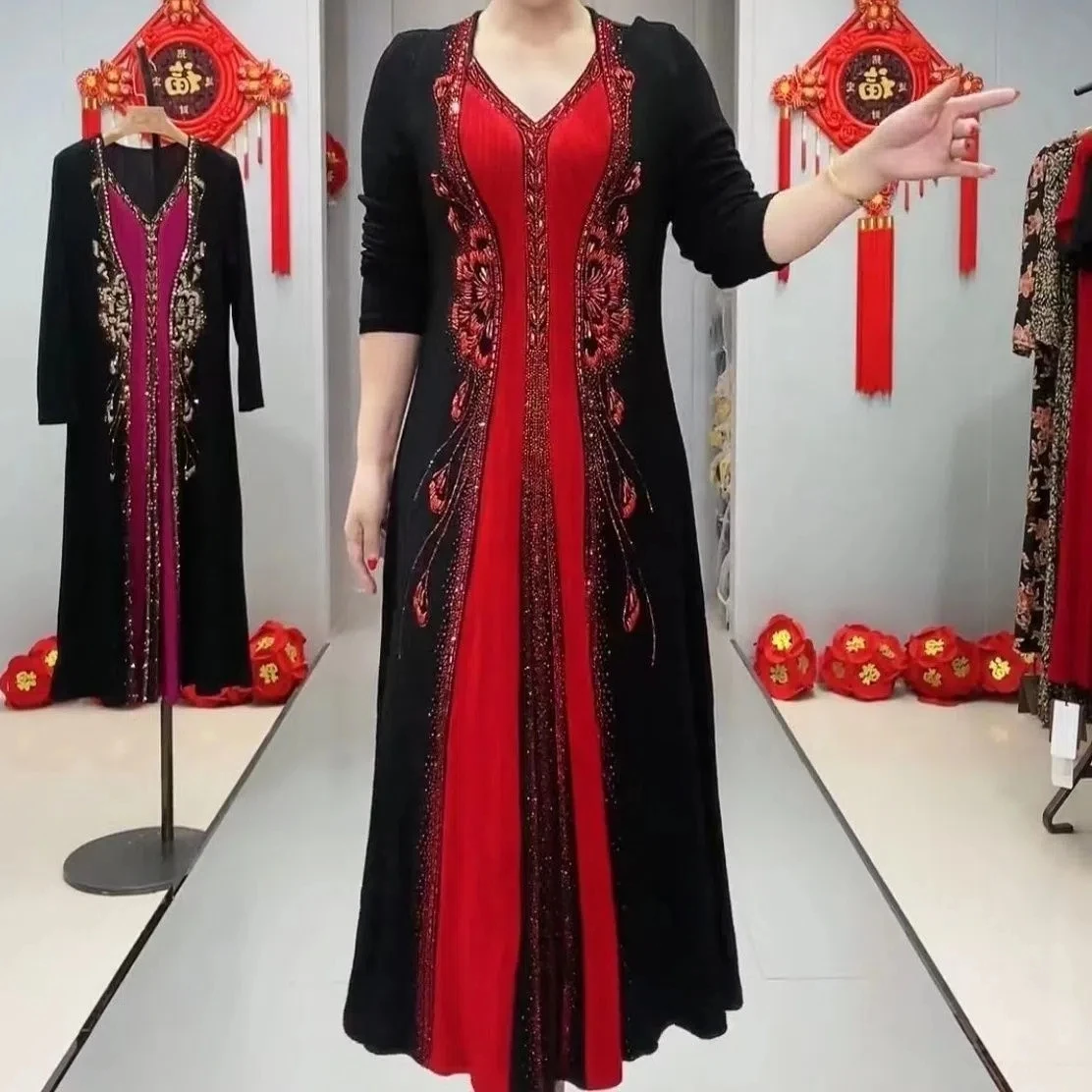 Nueva primavera otoño Vestidos de mujer de gama alta industria pesada vestido de diamantes madre de mediana edad Patchwork elegante falso 2 piezas Vestidos