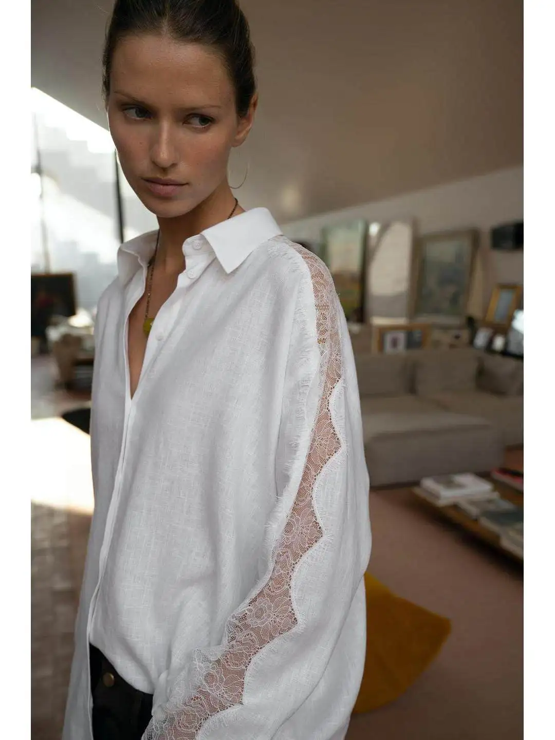 

Lace Decorated Loose Long Sleeve Shirt Casual French Style Fashion for Middle-Aged Women Breathable Cotton Polyester Blend