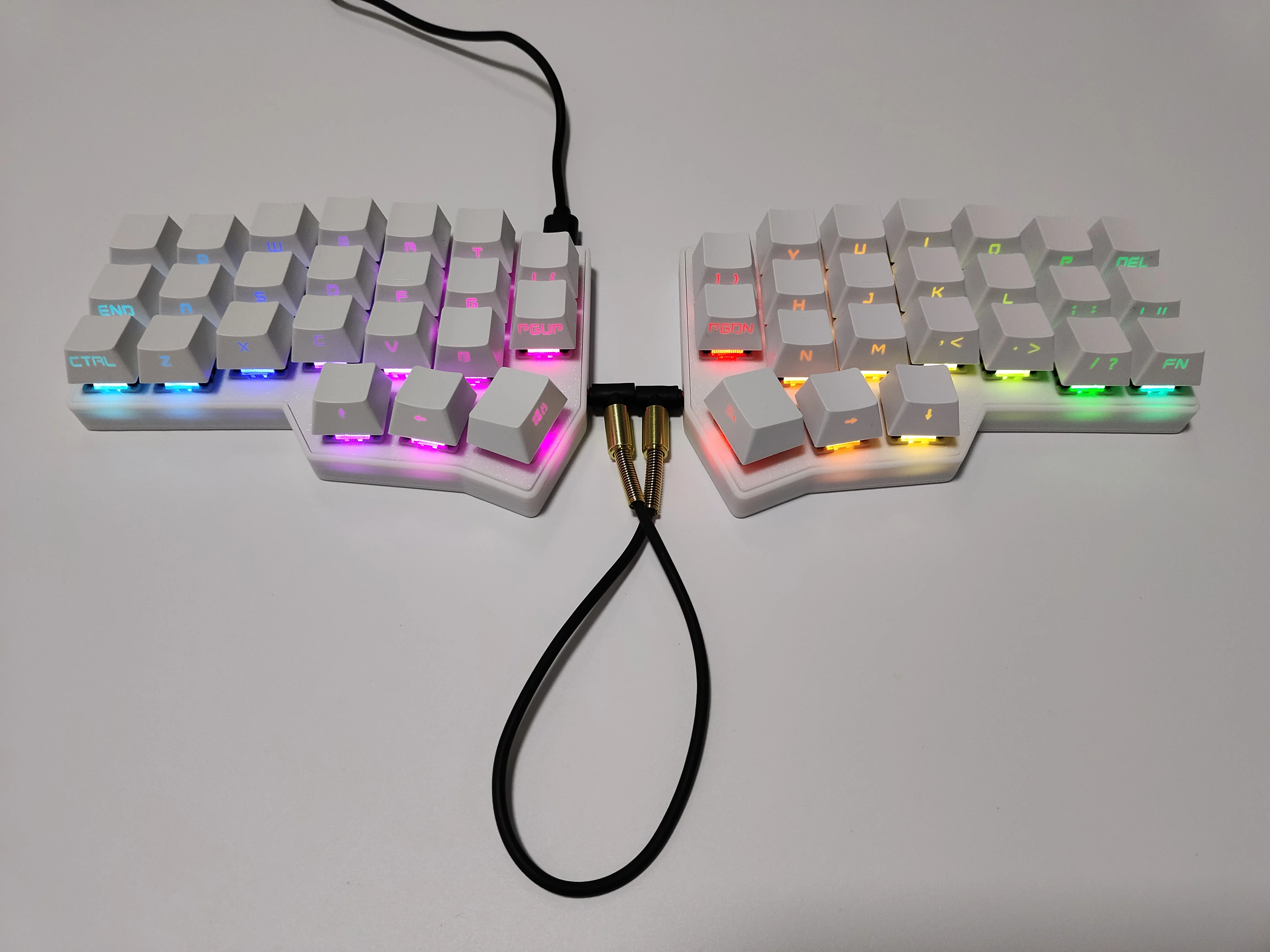 Corne V4 Split Keyboard Kit RGB Wired Keyboard Kit Customized Hot Swap Split Keyboard Kit Support QMK PC Gamer Accessories Gift