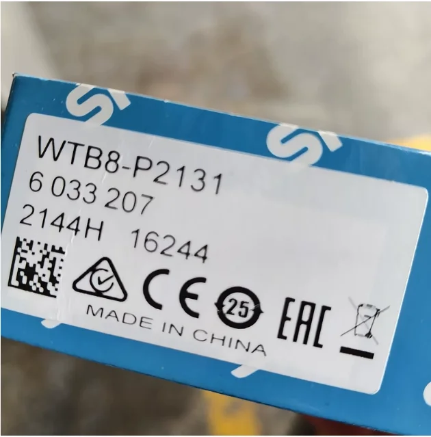 SICK Sensor WTB8L-P2131 Diffuse Reflection Photoelectric Switch SICK Sensor  NEW
