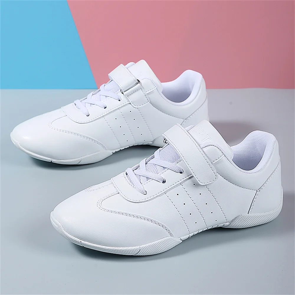 Zapatos de animadora blancos para niñas, zapatillas de tenis de baile de entrenamiento para niños, zapatos planos ligeros y cómodos, zapatos deportivos para interiores y exteriores