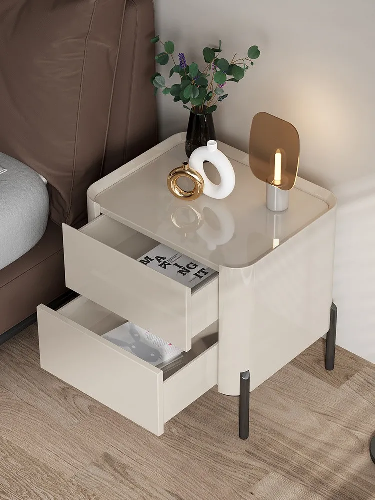 The bedside table is simple, modern, light luxury, Nordic bedroom storage, sideboard, high-end feeling