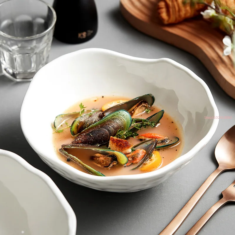 

White Ceramic Special-shaped Salad Bowl Oblique Mouth High-footed Dessert Kitchen Tableware Small Soup Noodle