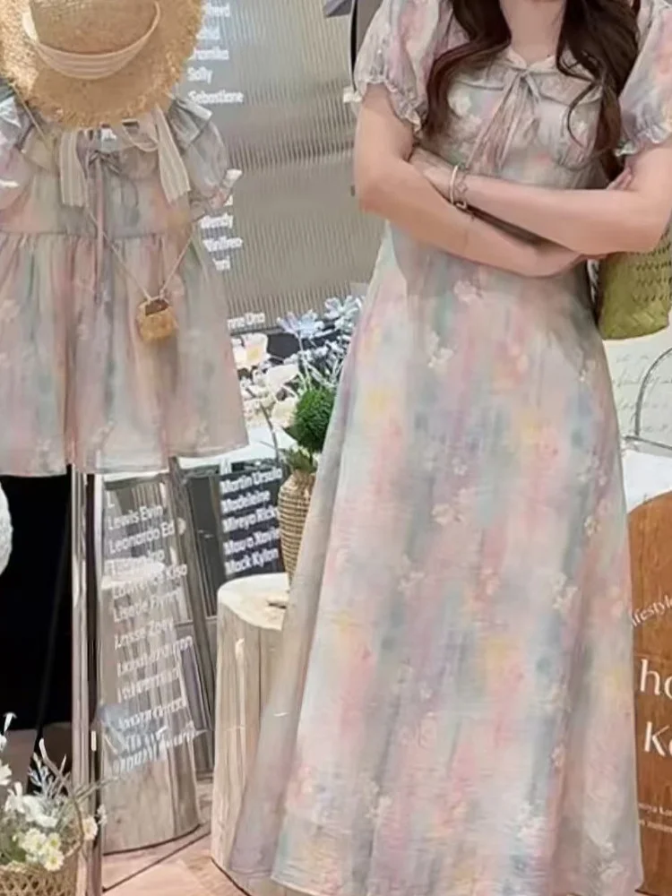 abito-lungo-con-stampa-floreale-per-bambina-nuovo-modello-estivo-coordinato-genitore-figlia-design-che-affina-la-vita-tessuto-in-cotone-materiale-leggero