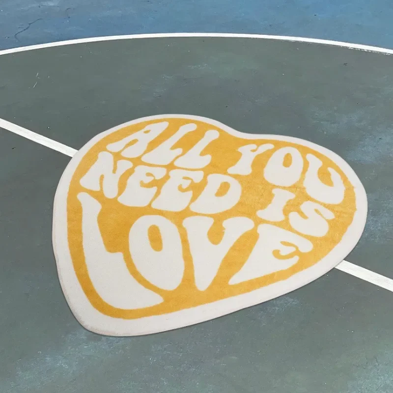 

Irregular Love Heart Fluffy Carpet Bedroom Decor Fluffy Soft Lounge Rug Home Living Room Floor Mat Nordic Anti Slip Carpets