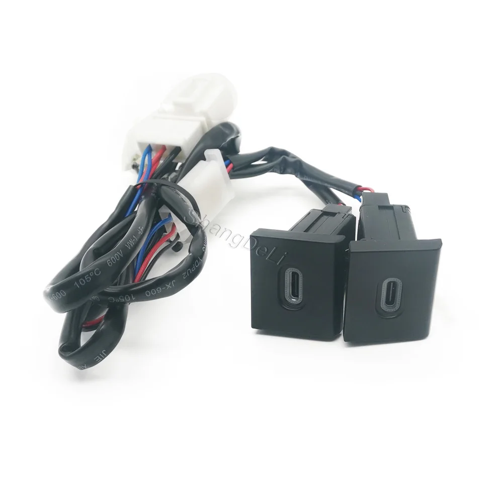 12V/24V Car Dual Charger Adapter Socket Dual Type C PD Charging Outlet Fit for Amarok 11-22 Car Accessories view 5