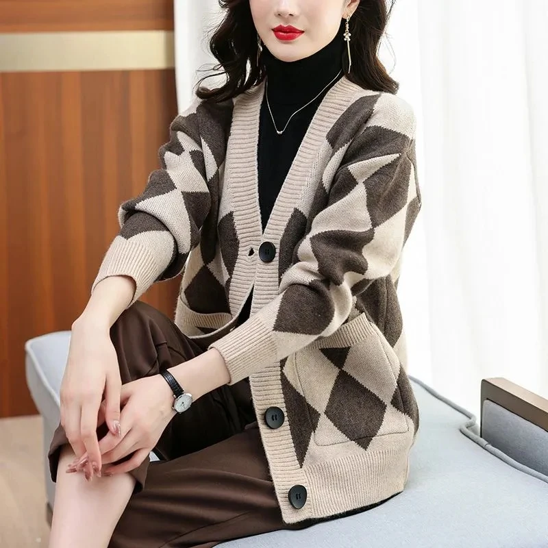 Sweater Coat Cardigan Ladies Spring And Autumn New Lazy Wind V-Neck Plus Size Solid Color Checkerboard Sweater Pocket Soft Coat