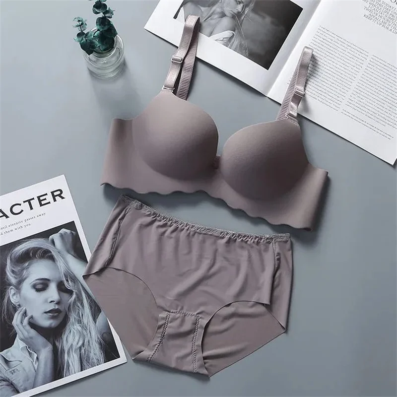 High Quality Wine Underwear Push Up Bras and Panty Set for Women No Underwire Brassiere Seamless Bras Lingerie Sets Sexy Panties