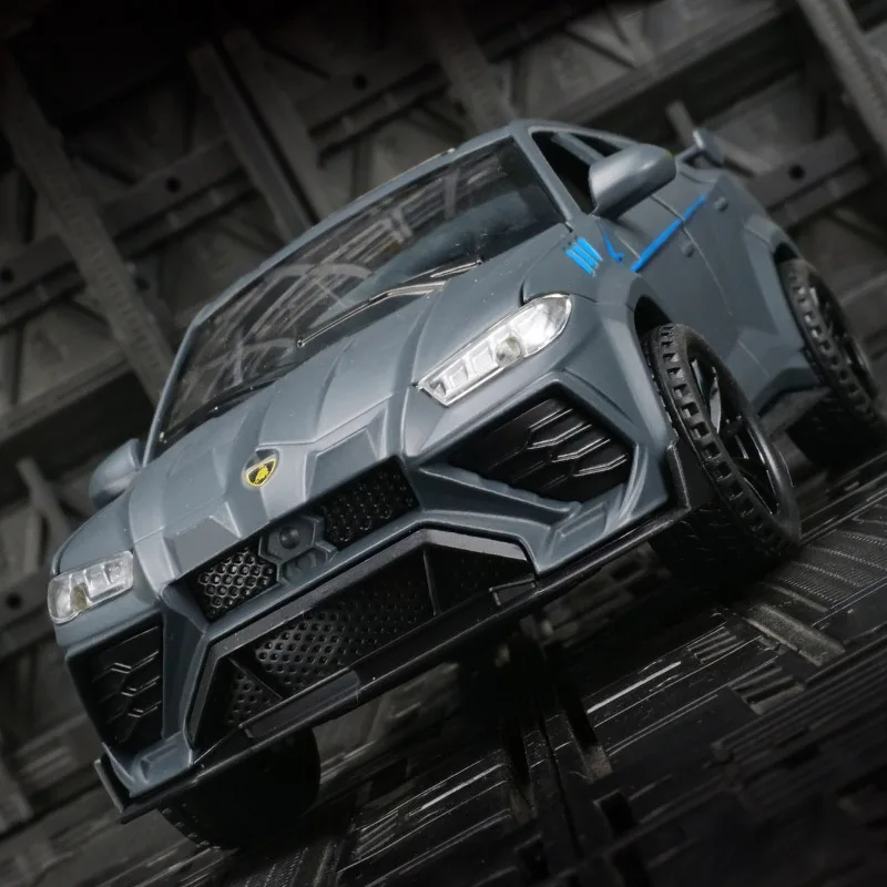 1:32 Lamborghini urus liga modelo de carro ornamento, som e luz, brinquedo de rebote de metal, porta e capô do motor, porta-malas podem ser abertas