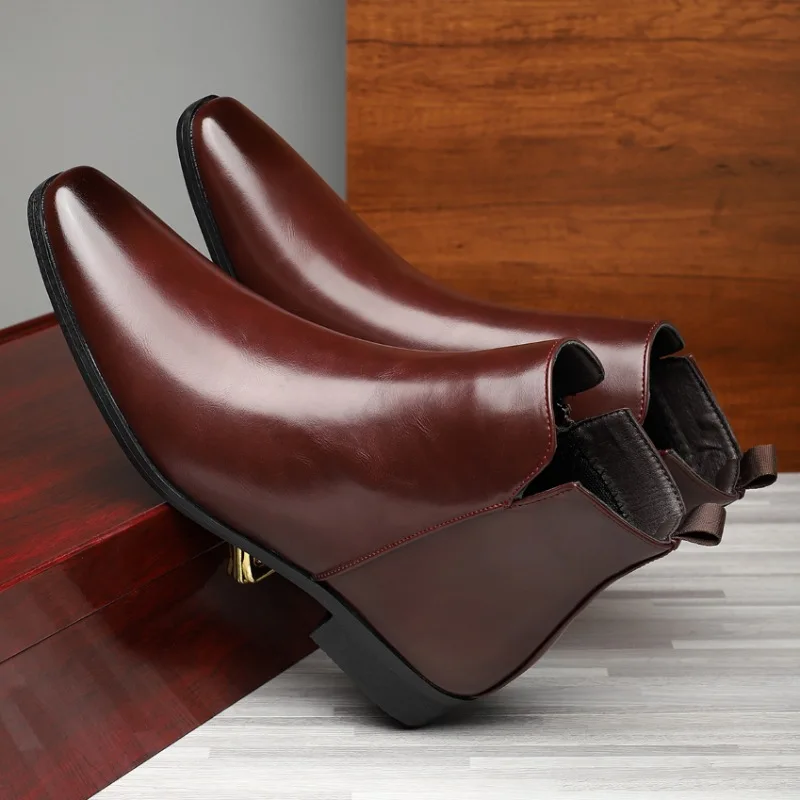 

Men's Pointed Toe Square Heel Chelsea Boots Classic Retro Leather Ideal for Fall Winter Business Casual Outfits