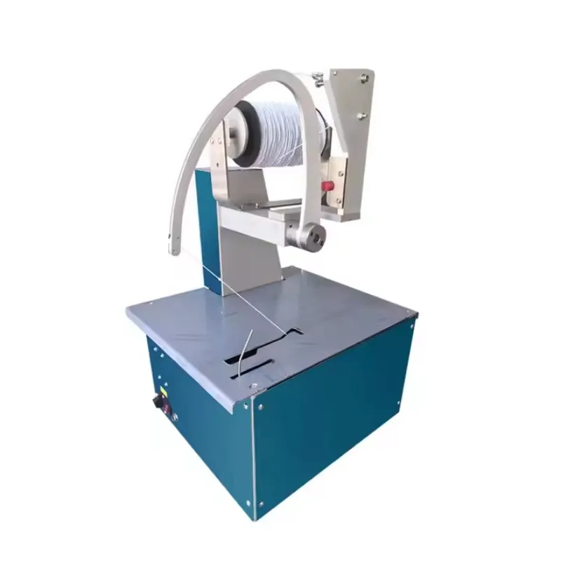 A máquina comercial totalmente automática de empacotamento e amarrar fios é conveniente para novas condições de trabalho de equipamentos contínuos