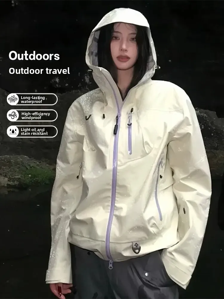 Outdoor Windproof Water-Resistant Jacket Men's Loose Fit Zipper Closure Hooded Coat Youth Fashion Autumn Season Regular Sleeve
