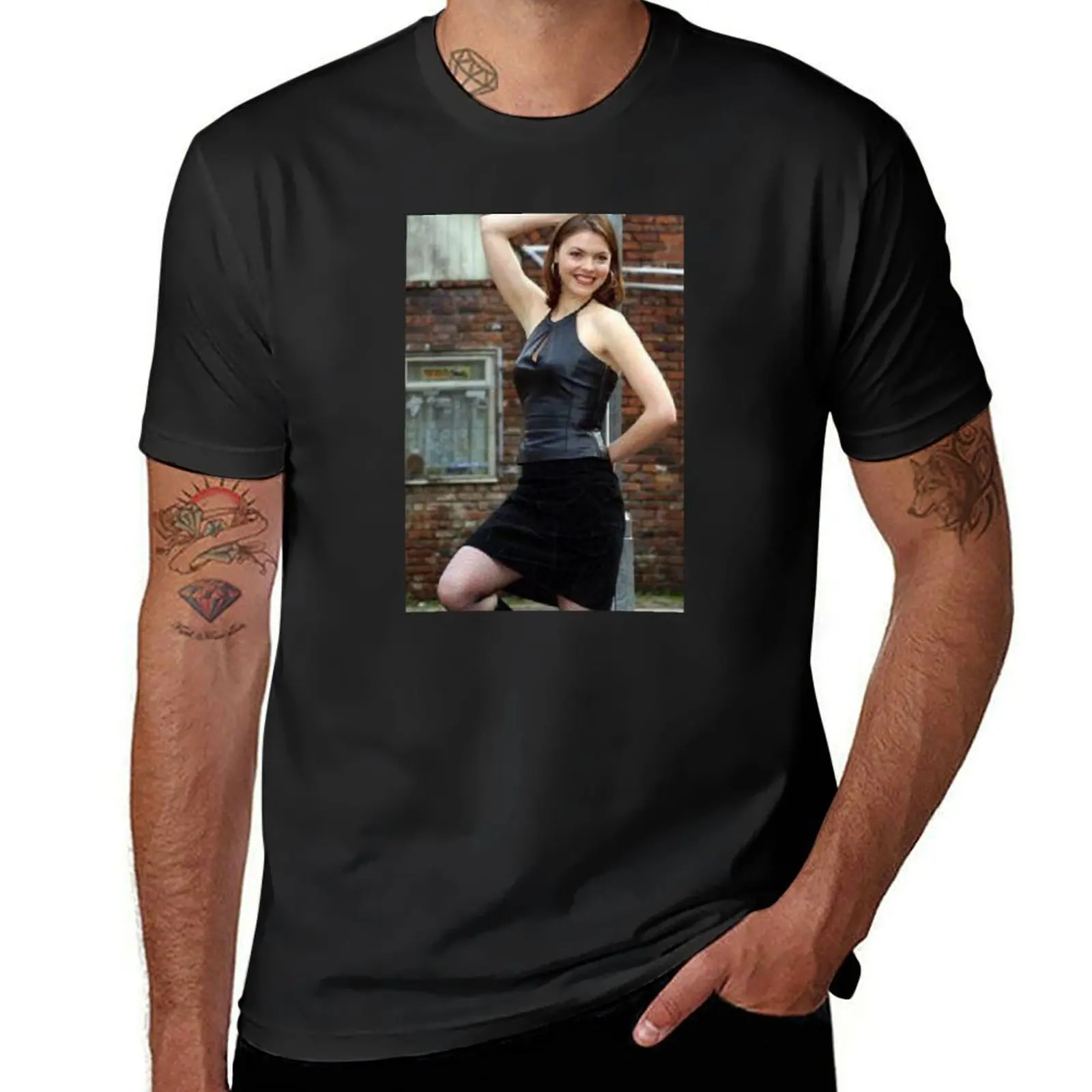 CORRIE LEGENDS- SEDUCTIVE TRACY BARLOW T-Shirt sports fans customs mens t shirts pack