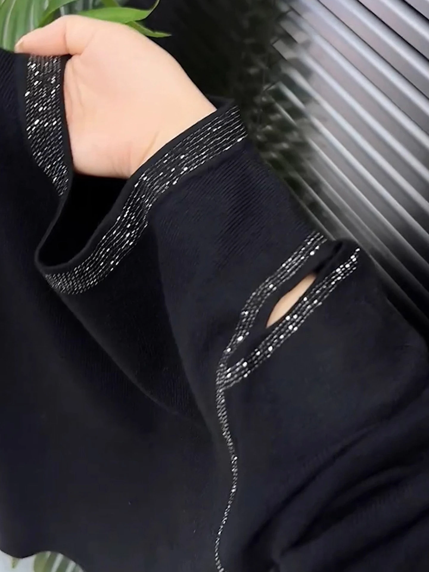 

Ele Hollow out Long Sve Knitted Top Faionable Glittering Slimming Base irt Commute Sle mid Autumn New Arrival