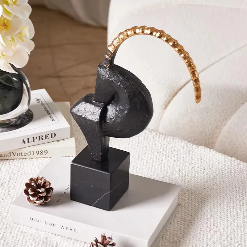 

Vintage abstract art decoration gold rhino horn home decoration living room statue