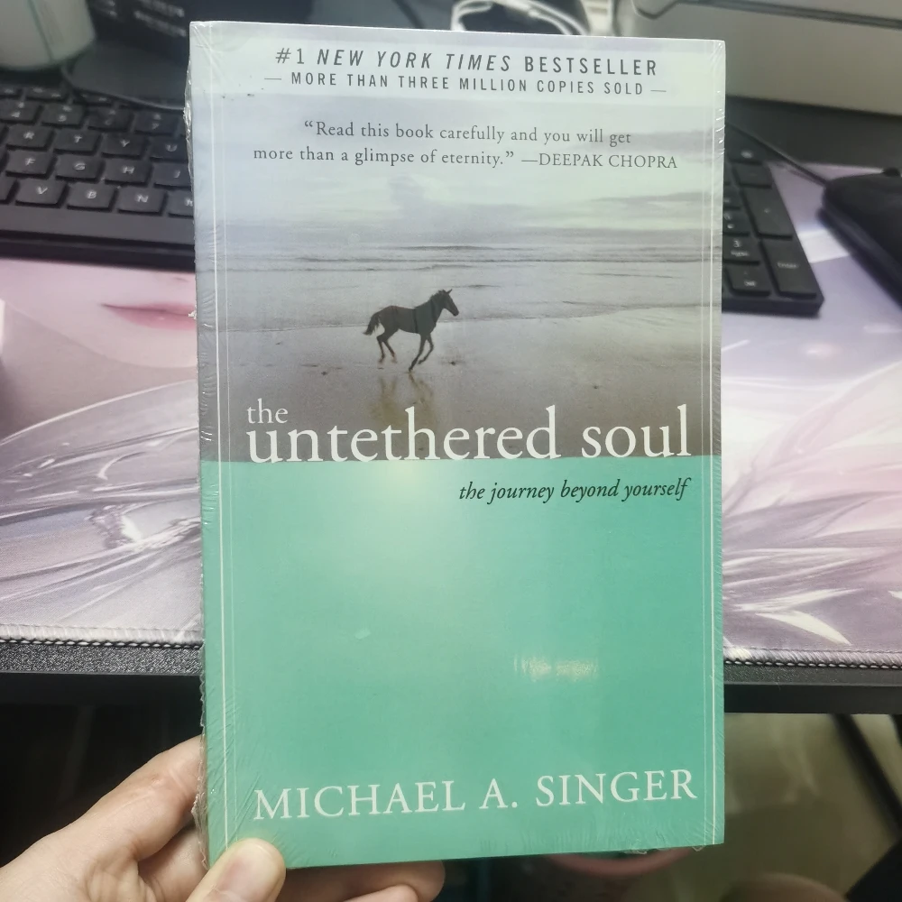 

Непровязанная душа Майкла А. Певица Путешествие за себя Роман # Книга-бестселлер в мягкой обложке New York Times 1.