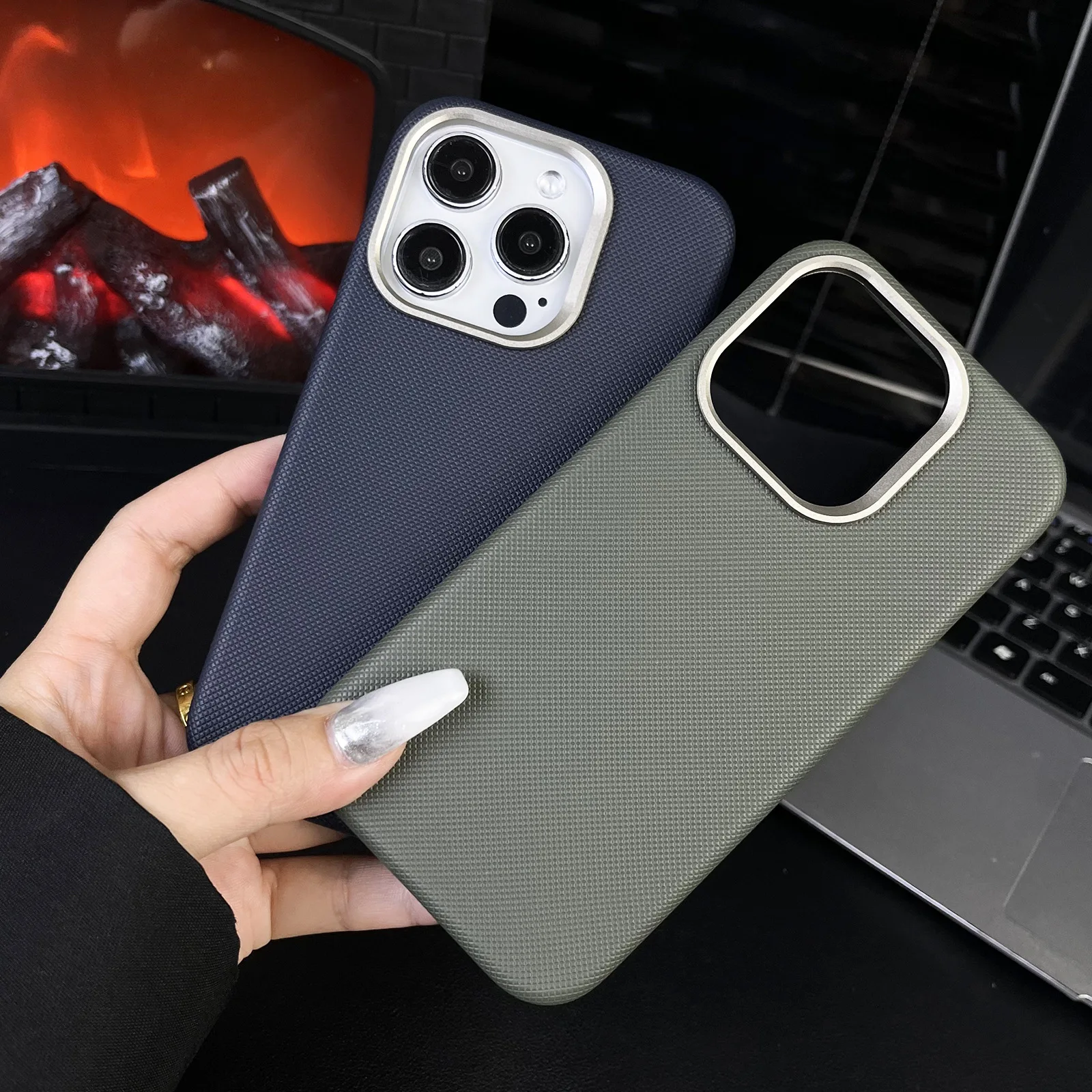 

Подходит для чехла для мобильного телефона iPhone 16 Pro Max, кожи с ромбовидным узором, металлическое кольцо Apple с магнитной присоской, чехла для объектива 15.