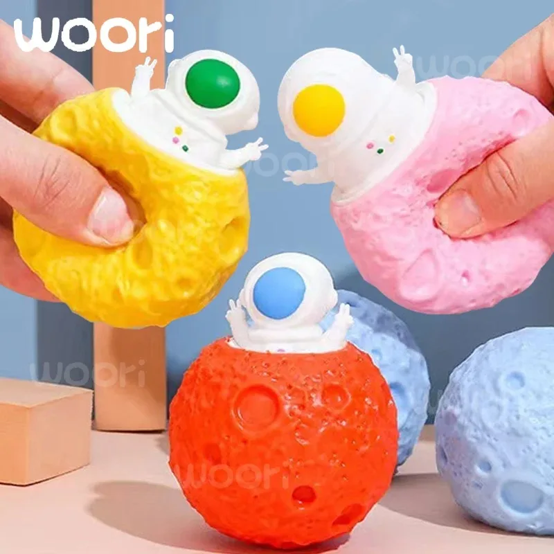 /Squeeze Astronauts Planet TPR Cup Anti Stress Pop Up Funny Toys Joke Decompression Fidget Sensory Stress Gift for Kids Adults