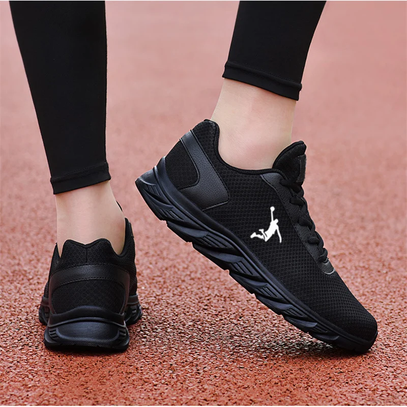 Hot Sale Running Shoes Men Mesh Breathable Men\'s Running Sneakers Lightweight Outdoor Trainers Sports Shoes Men Walking Tennis