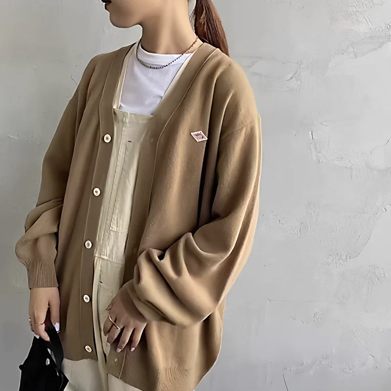 

Повседневный классический вязаный жакет женский свободного кроя с V-образным вырезом, длинными рукавами, из полиэфирного волокна, осенне-зимняя новинка, модный стиль