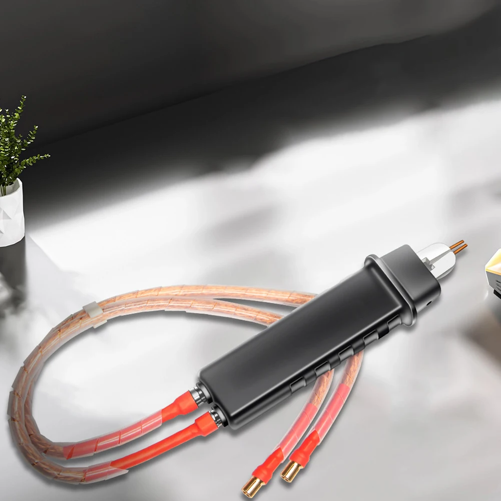 

Portable Handheld Spot Welder with 1500A Power Removable Pins and Adaptive Pressure Settings for DIY Applications