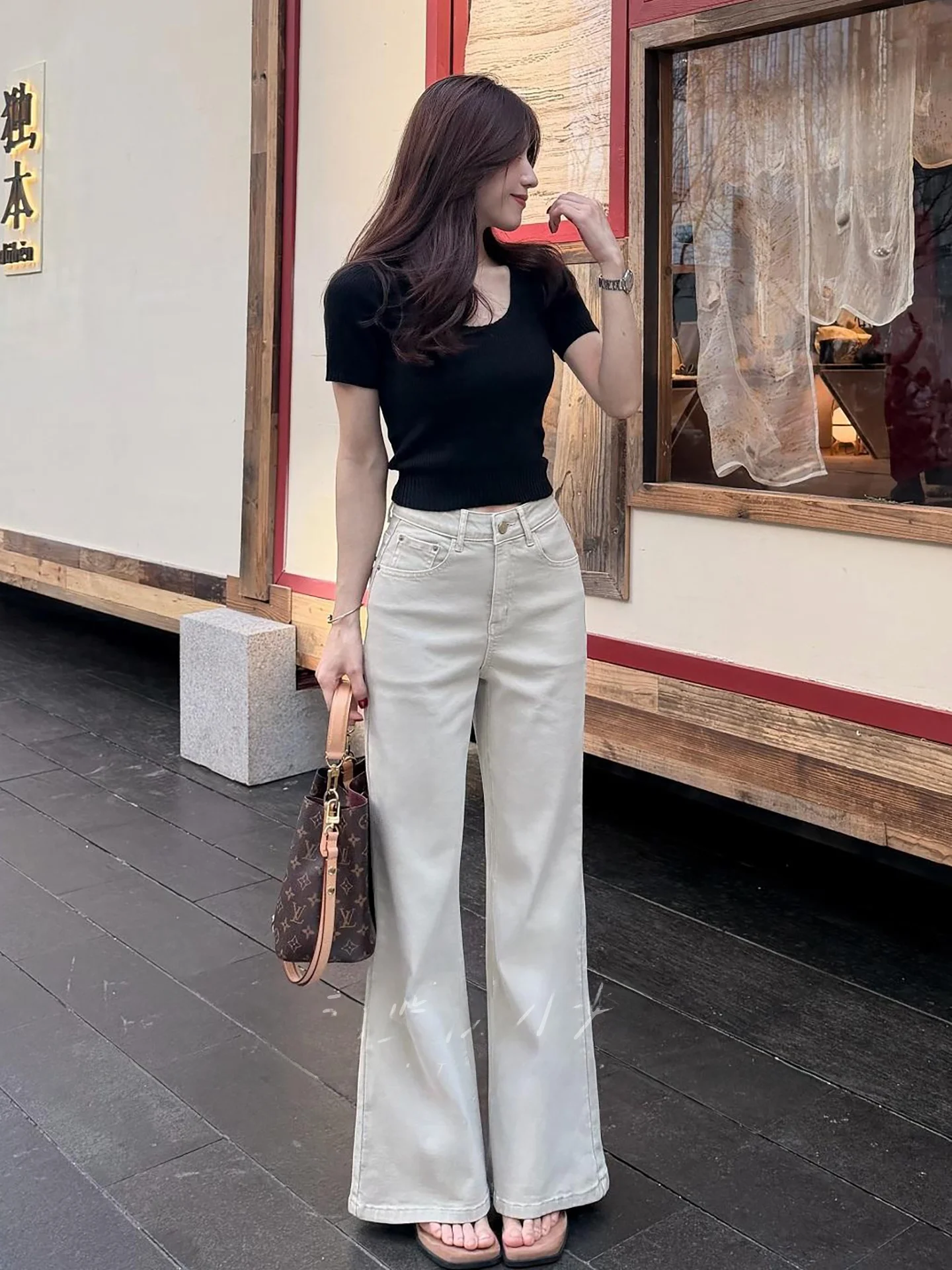 

Женские джинсы с высокой талией, расклешенные, прямого кроя, в стиле ретро, с американскими карманами, повседневные, длинные, утягивающие, универсальные, из хлопка с эластаном