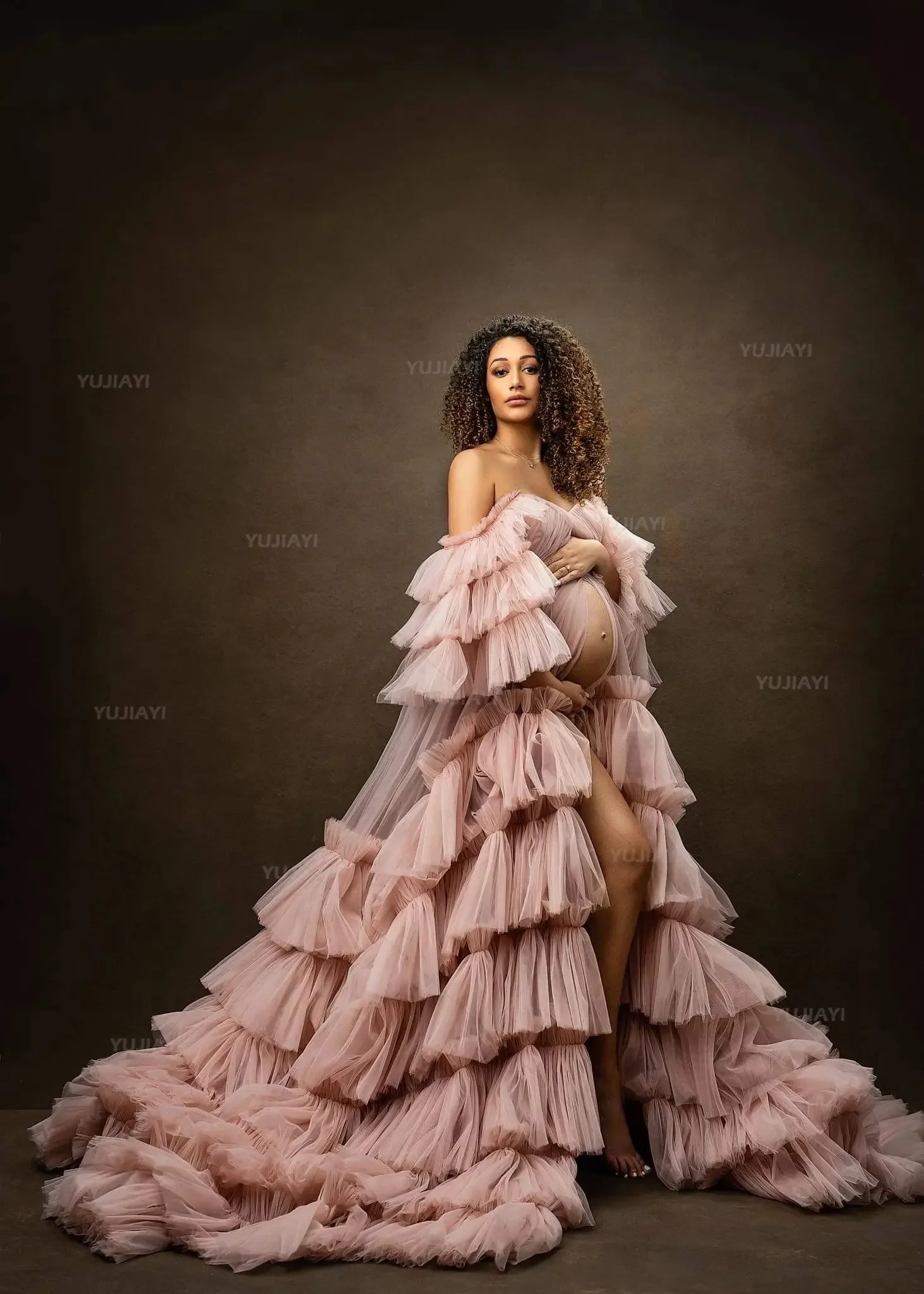 Luxury Ruffles Maternity Dress for Photoshoot Off The Shoulder Tiered Skirts Ruffled Tulle Bridal Bathrobe Nightwear Shoot Robe