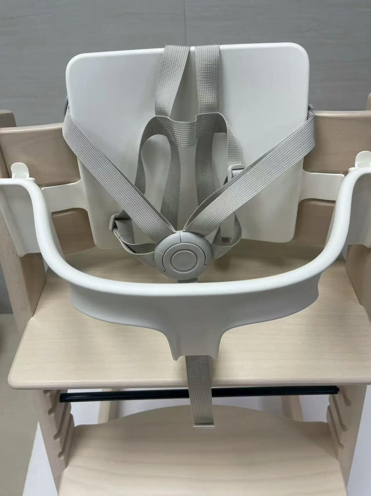 

5-point harness for new version Tripp Trapp Baby HighChair harness2 beige harness 2 baby wooden high chair harness