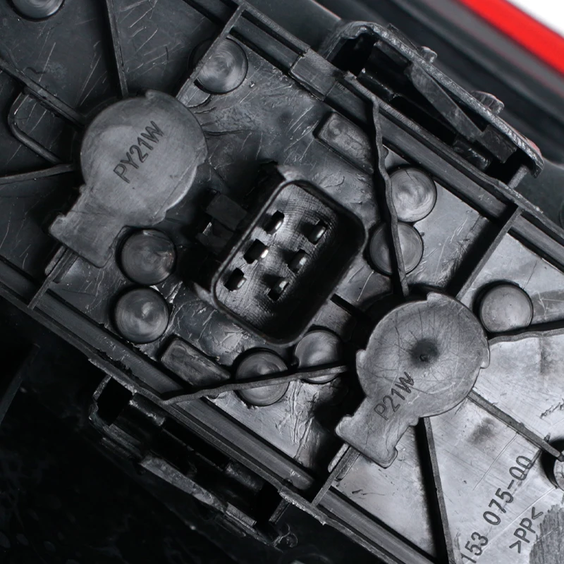 لكرايسلر جراند فوياجر 2001-2008 المصد الخلفي الذيل ضوء مصباح مكبح اكسسوارات السيارات 4857307AB 4857306AB