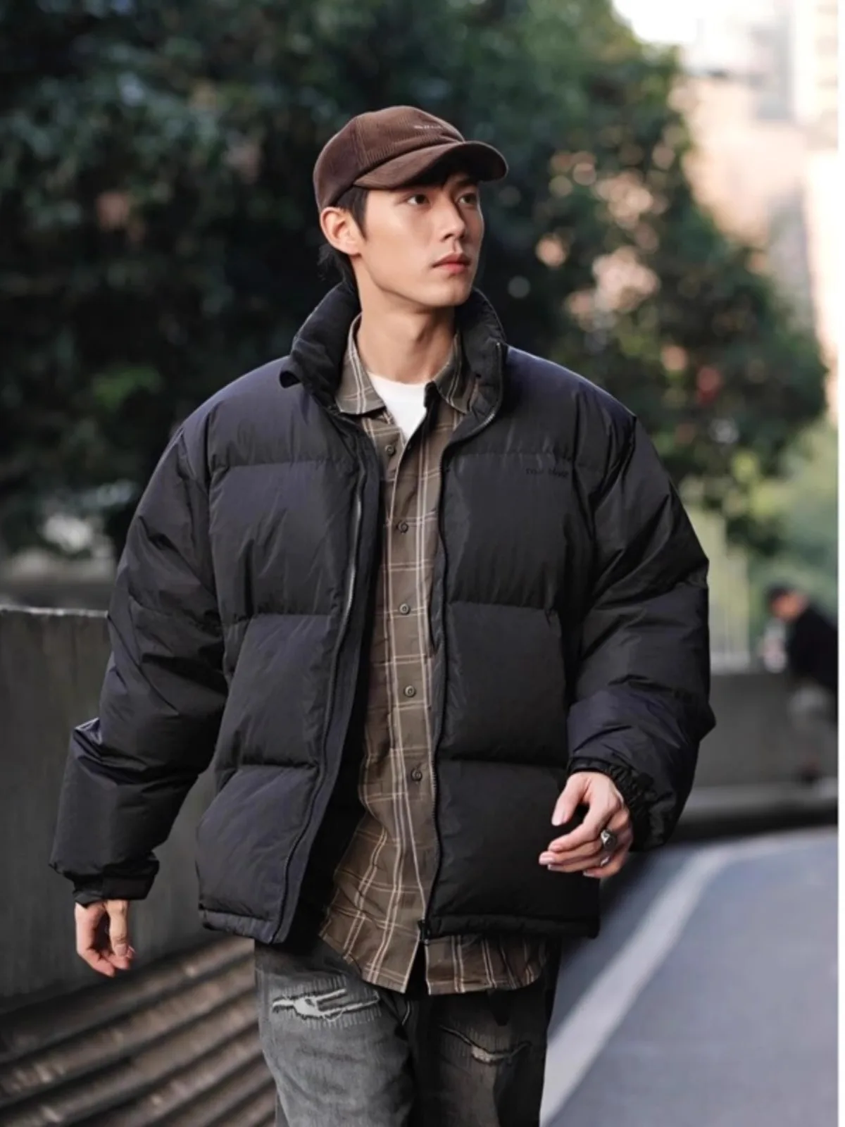 

Мужская черная утепленная хлопковая куртка с воротником-стойкой, короткая, в стиле ретро, американский повседневный стиль, зимняя модная верхняя одежда