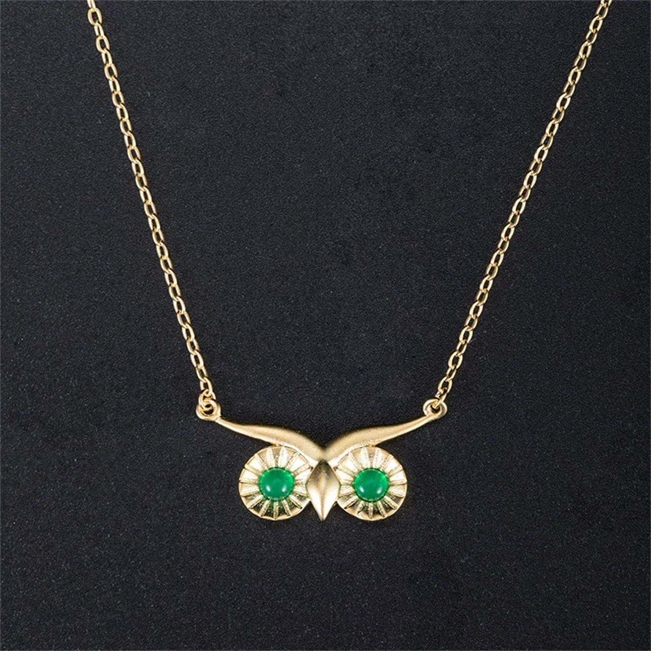 

S925 Sterling Silver Jade Chalcedony Owl Pendant Necklace Simple Fashion Party Hip Hop Man Womens Charm Gifts Jewelry Wholesale