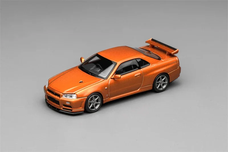 

Предпродажа MOTORHELIX 1:64 Skyline R34 GTR V-Spec ll Индивидуальная металлическая оранжевая литая модель автомобиля Коллекция миниатюрных моделей