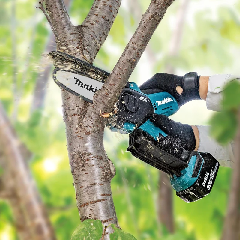 Makita DUC150Z 18V Li-ion LXT Brushless 150mm Pruning Saw Outdoor Wood Trim Slicing Adjustable High-Pperformance Power Tool