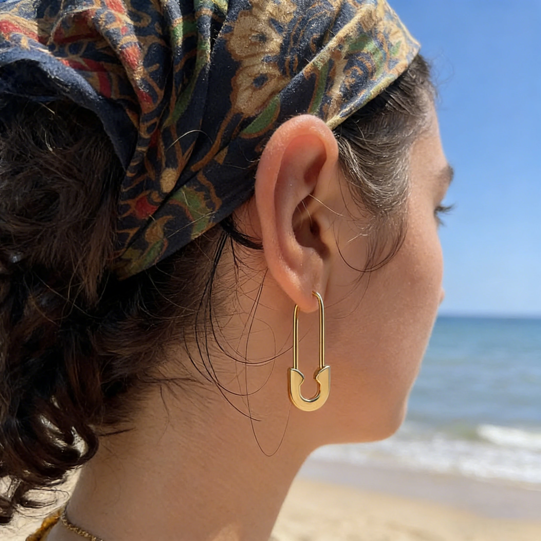 Punk Rock Gold Color Metal Safety Pin Stud Earrings for Women Fashion Paper Clip Piercing Earrings Statement Jewelry Accessories