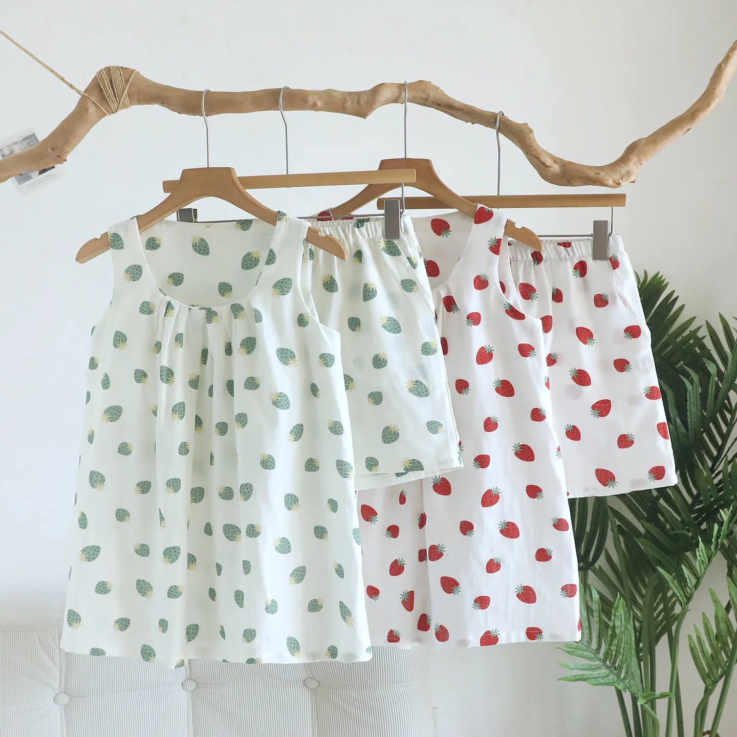 Vest Tops with Chest Pad Shorts 2 Pcs Pajamas Clothes for Women Summer Print Cotton Sleeveless  Women's Home Pajamas