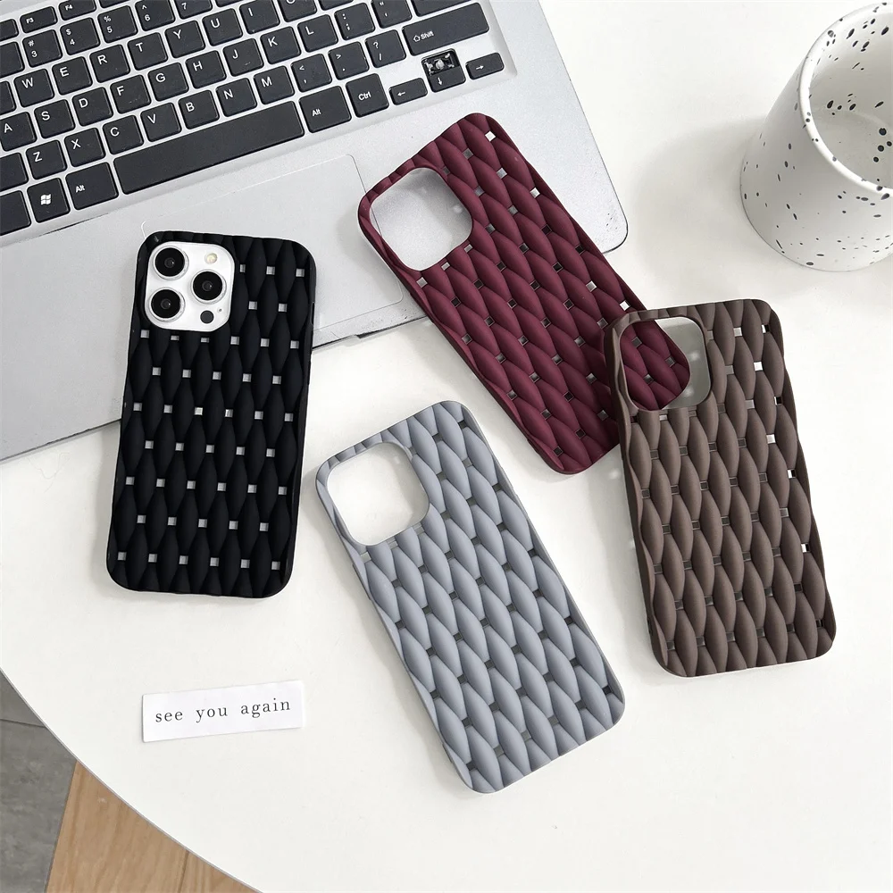 Heat Dissipation Woven Pattern Cooling Phone Case for iPhone 15 Pro Max 7 8 XR XS Max 11 12 13 Pro 14 Plus Comfortable Grip Case