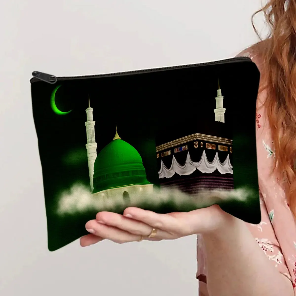 

1pc Islamic Travel Makeup Bag Cosmetic Organizer with Mecca & Medina Design, Green Dome & Minarets - Reusable Toiletry Pouch