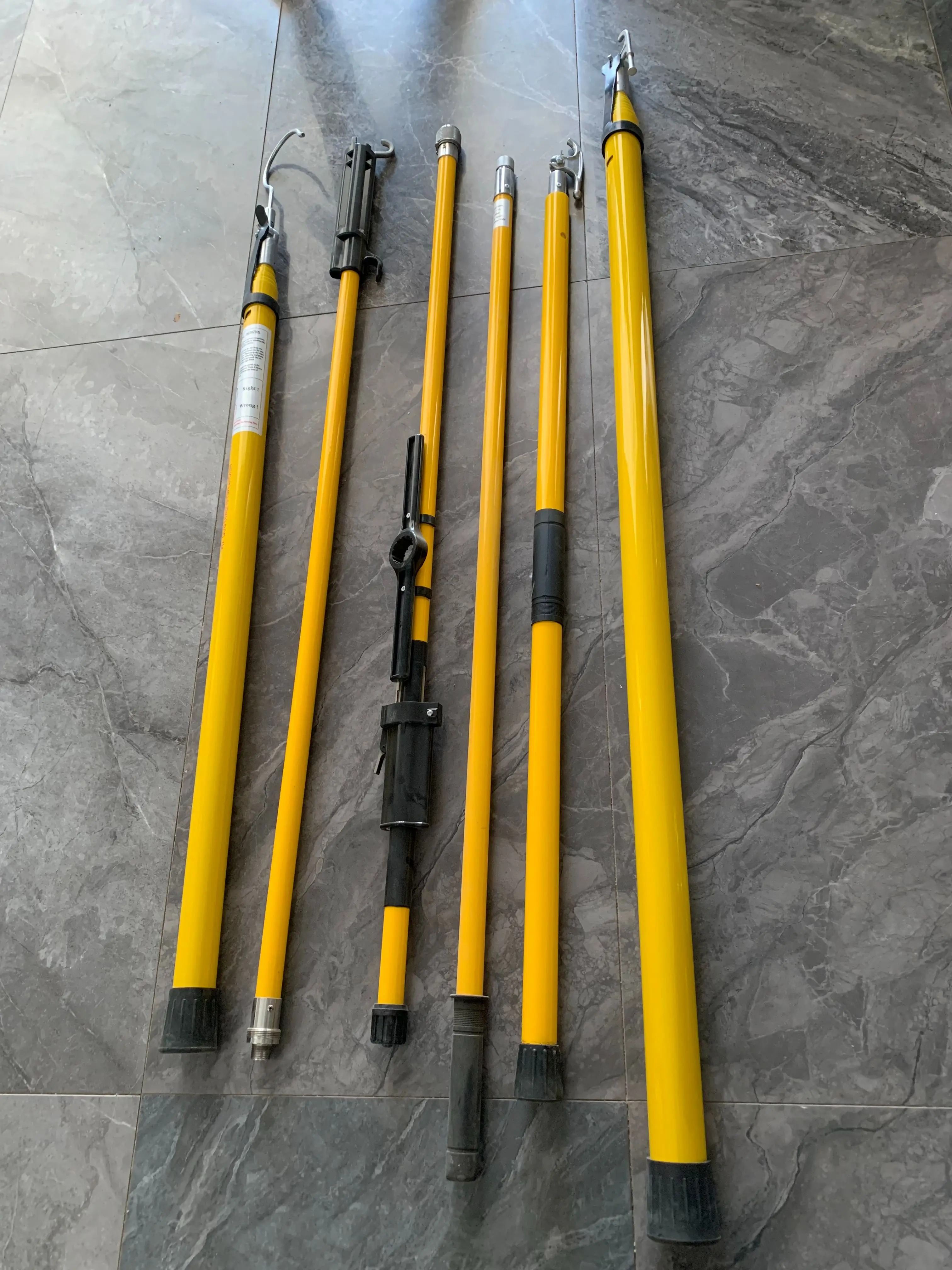 HV 235 عصا ساخنة على شكل مثلث تلسكوبي #2