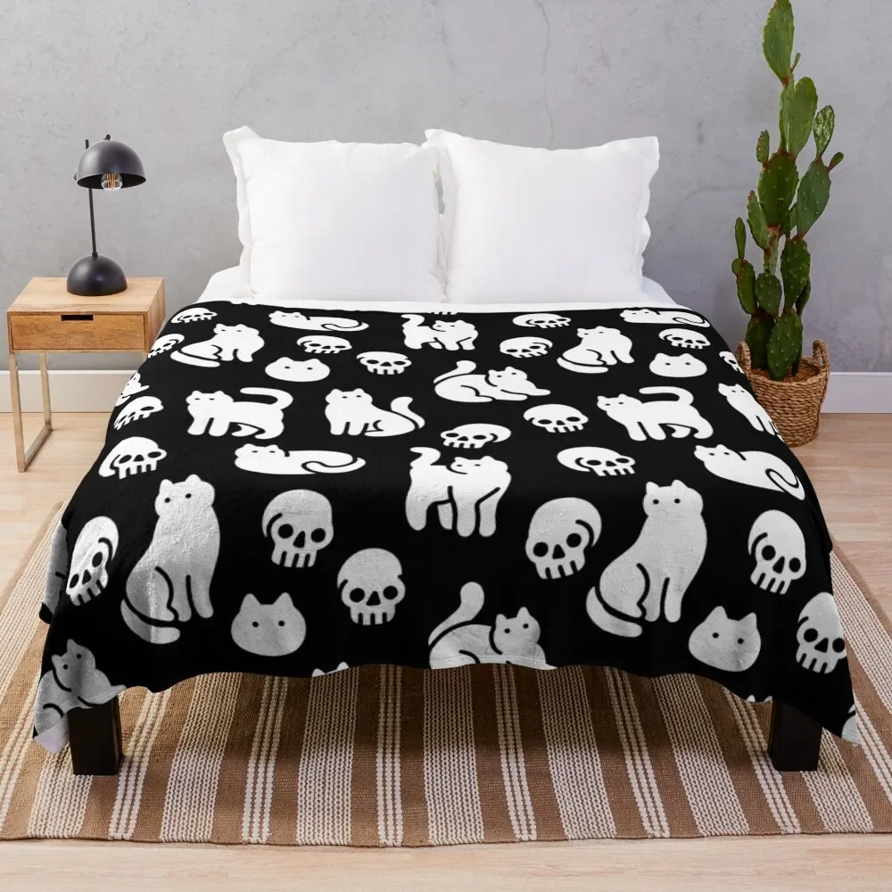 

Cats and Skulls Pattern Throw Blanket Softest Kid'S Sofa Quilt Blankets