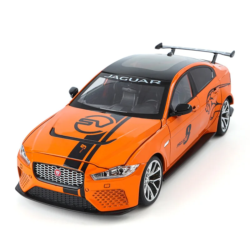 

y 1:18 Jaguar XE SV Project 8, модель суперкара, легкосплавная модель автомобиля, литье под давлением металла, звуковой и световой автомобиль, игрушки для детей, автомобиль