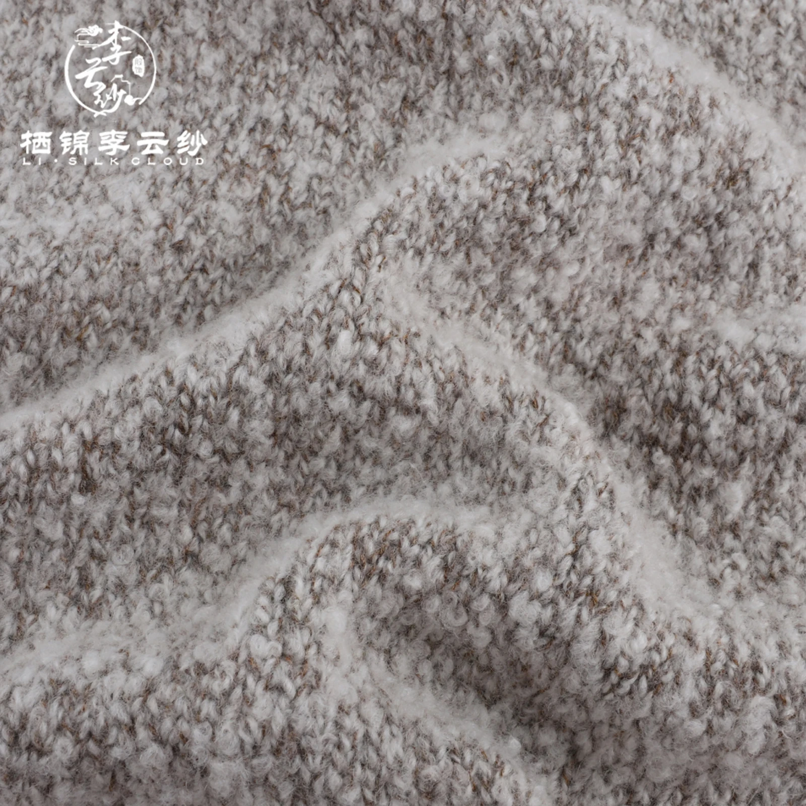 LI SILK CLOUD エレガントな秋冬ニットジャケット - ソフトなフリース裏地、ウールブレンド、繊細な質感