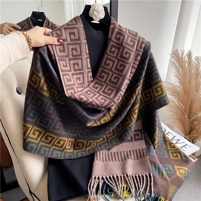 

2022 New Luxury Brand Winter Cashmere Scarf for Women Fashion Print Warm Shawl Pattern Wrap Pashmina Neckerchief Poncho Tassel