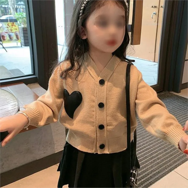 2024 new spring autumn Winter Girls Kids Boys casual love sweater sweatshirt comfortable cute baby Clothes Children Clothing