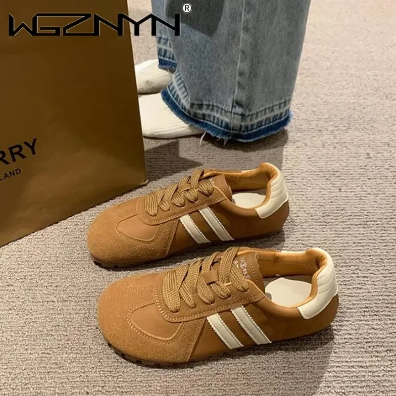 2024 New Spring And Autumned Thick-soled Lightweight Sneakers For Women All-match  Popular Retro Sport Leisure Shoes Hot Sale view 2