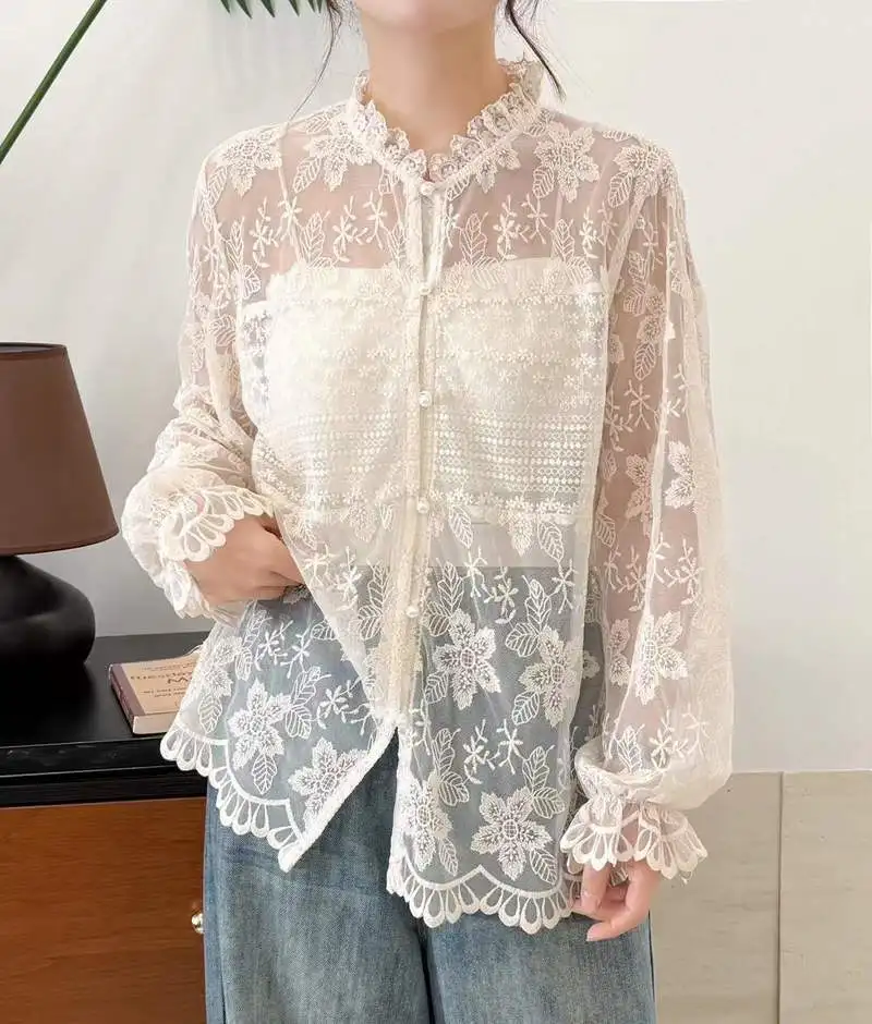 Japanische Süße Mori Mädchen Spitze Stickerei Sheer Perspektive Shirts Frauen Frühling Herbst Stehkragen Langarm Chic INS Bluse
