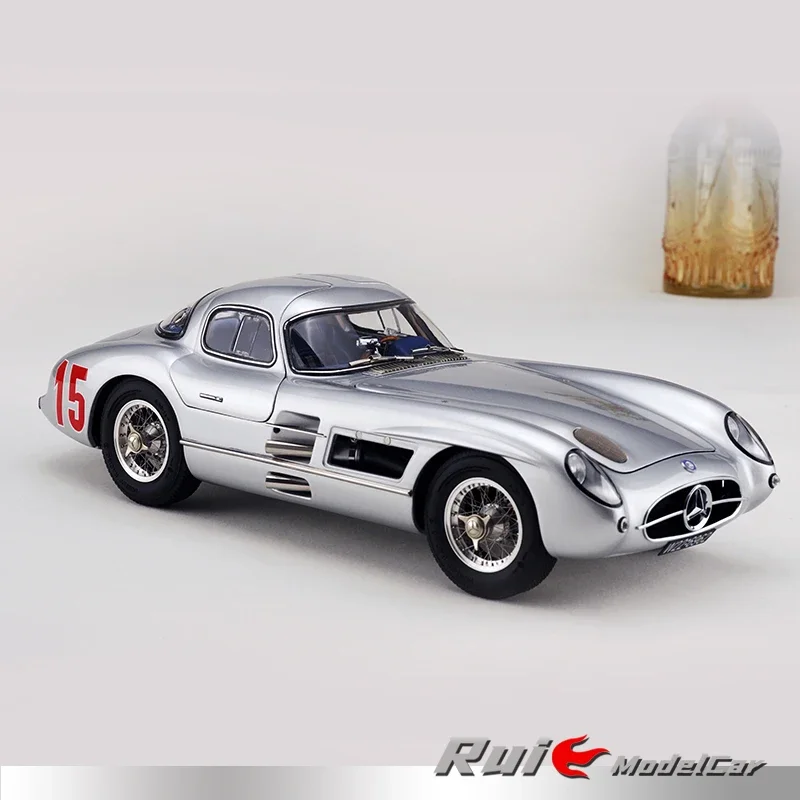 1:18 Mercedes-Benz 300 SLR 1955 Uhlenhout sports car diecast alloy model, boys collection toys, children\'s holiday gifts.