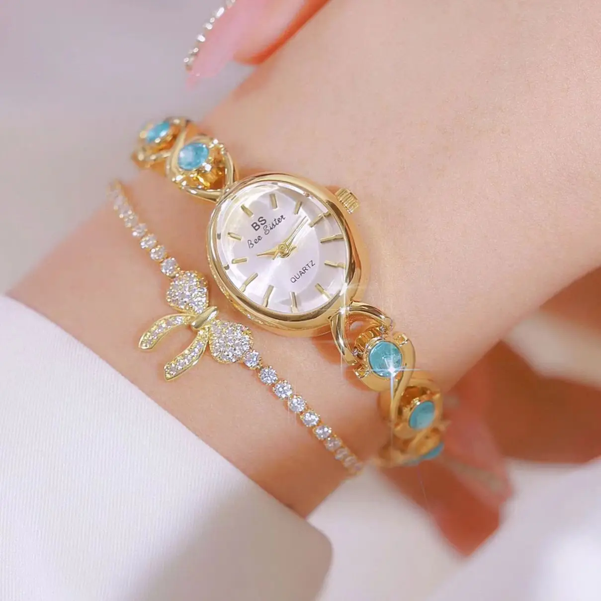 Light Luxury Oval D… - image