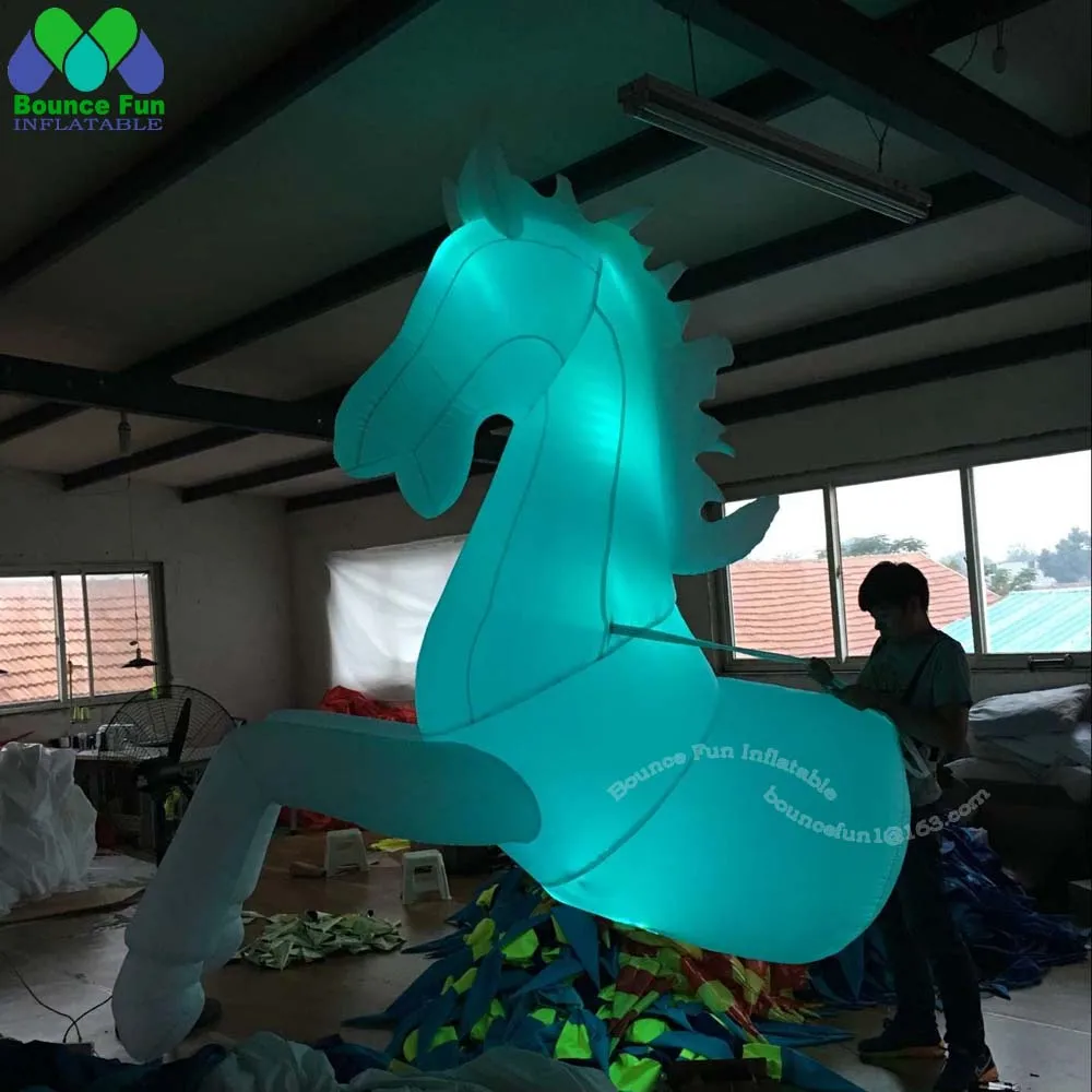 Disfraz de caballo inflable blanco con luces Led, traje de mascota inflable para desfile de Carnaval, traje de Animal grande para promoción